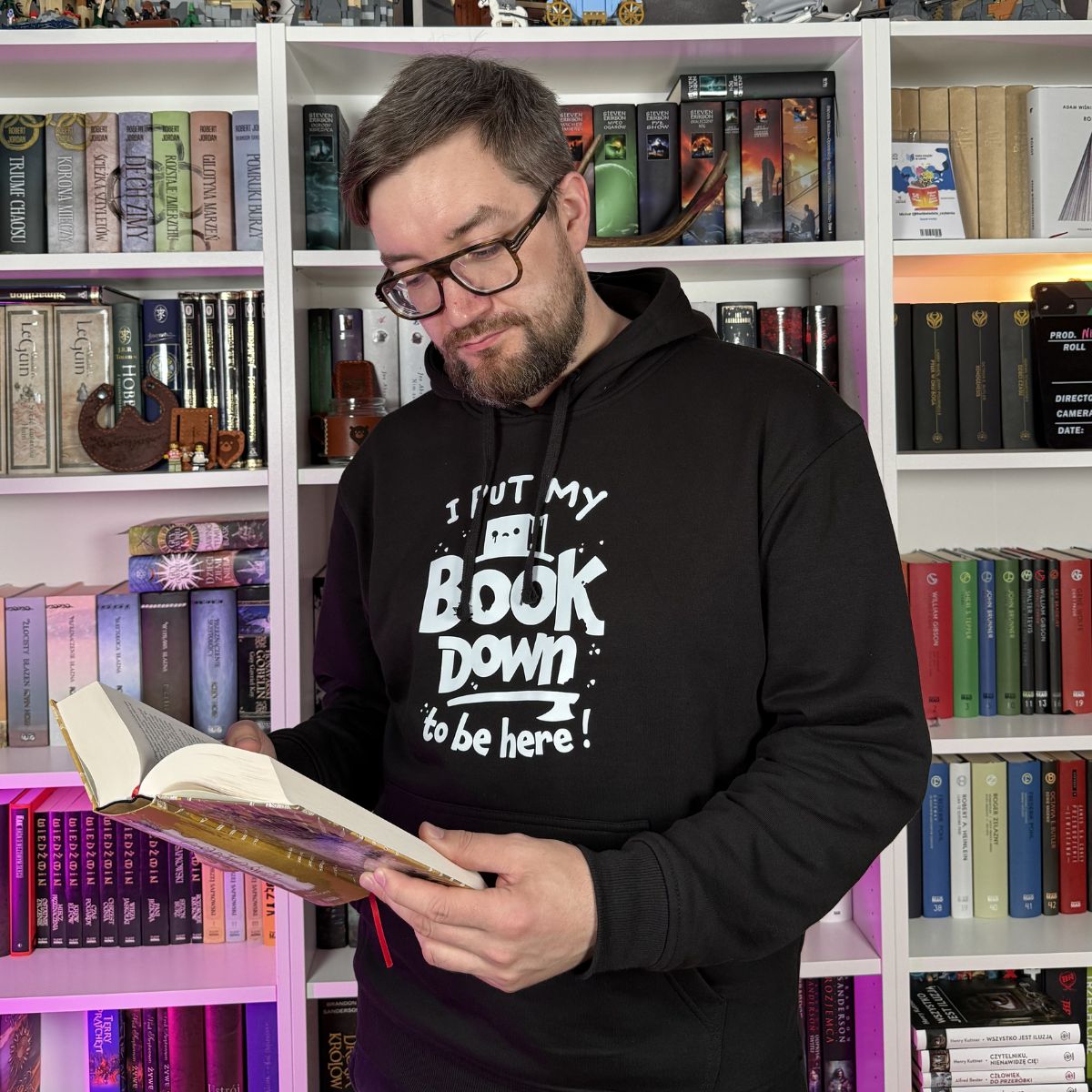 Bluza - I put my book down to be here (czarna)